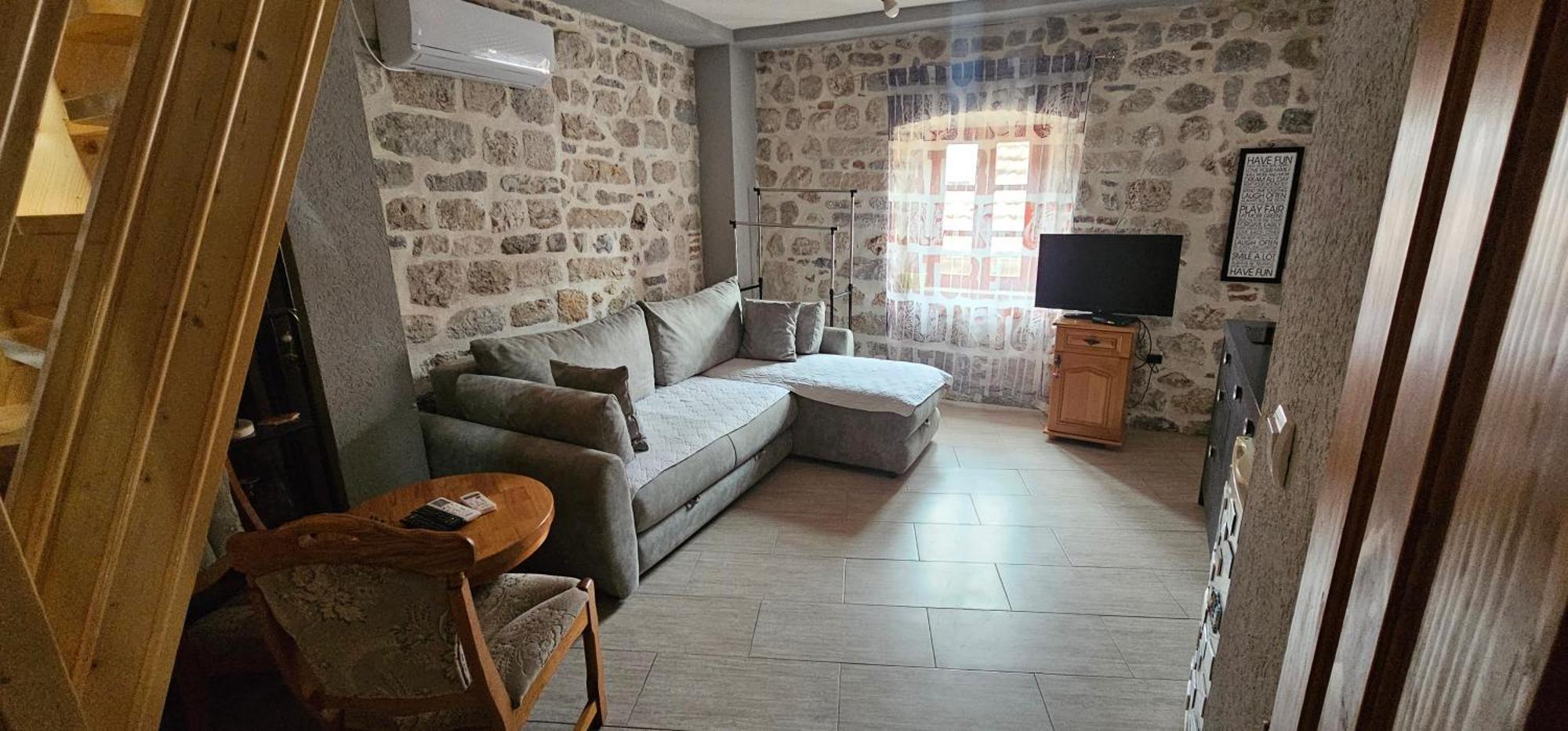 Guest House Sljuka Kotor Bagian luar foto