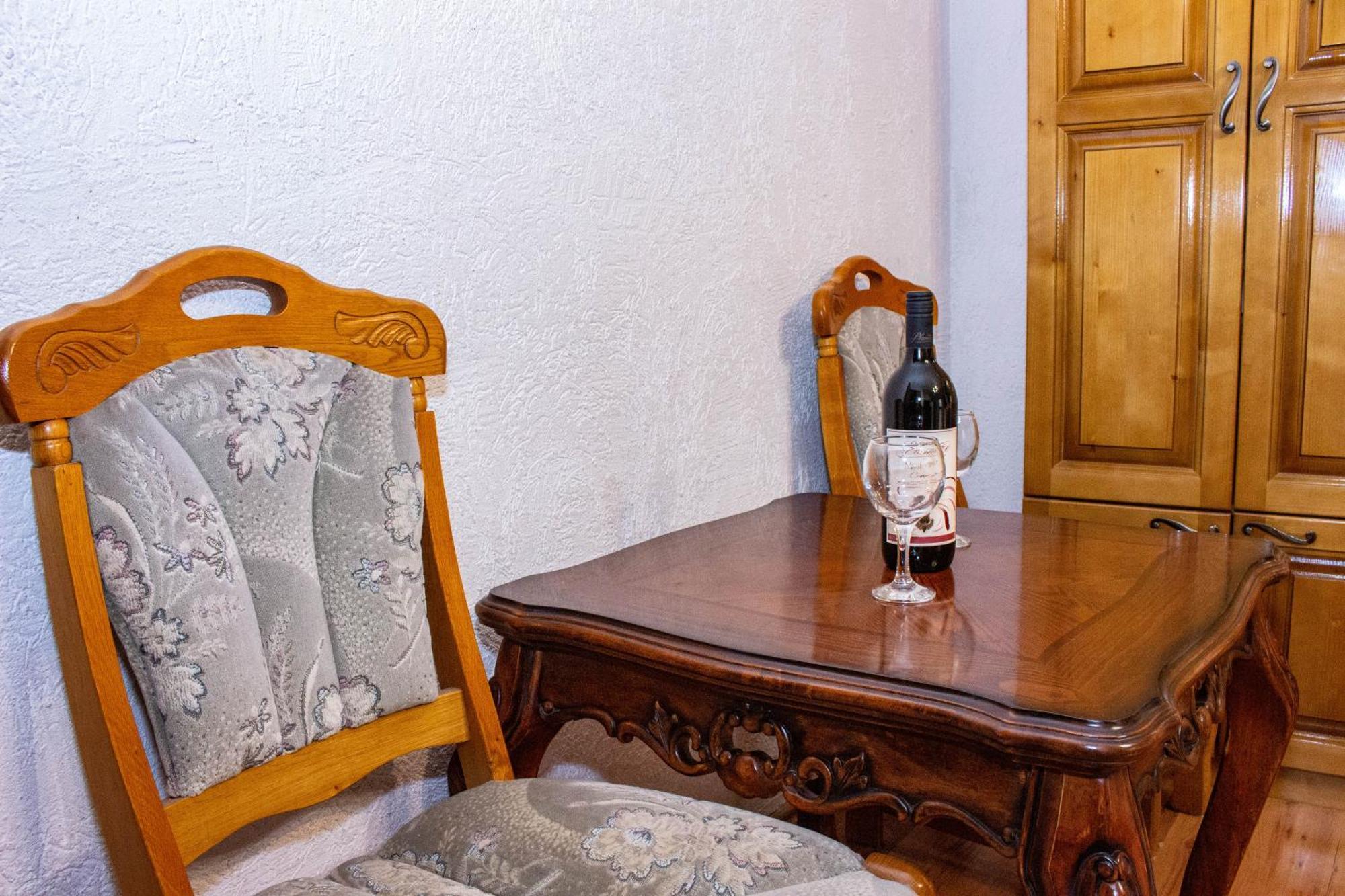 Guest House Sljuka Kotor Bagian luar foto